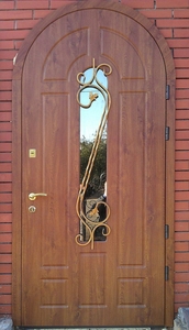 Фото арочной двери с МДФ