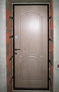 Дверь со светлым МДФ